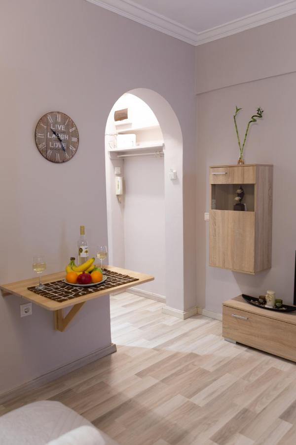 Plato'S Square Apartments Atenas Exterior foto